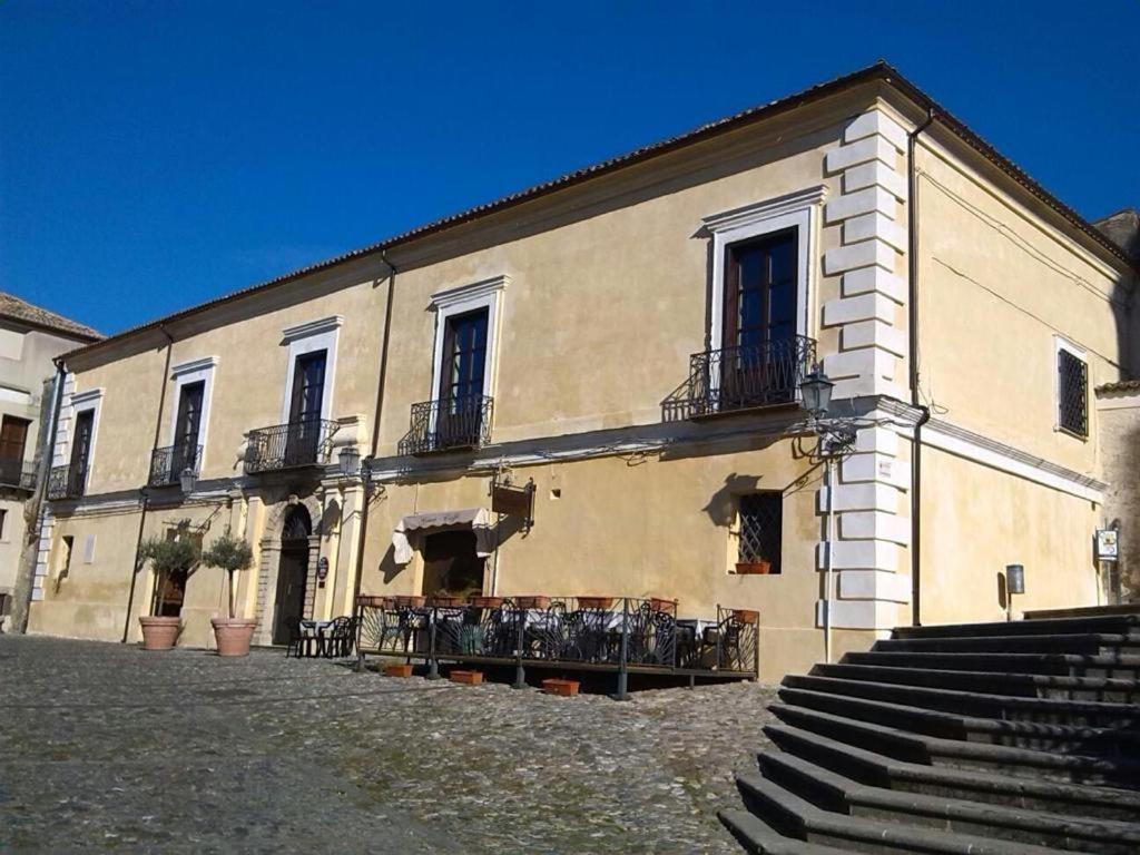 B&B Palazzo Pancaro Altomonte Eksteriør billede